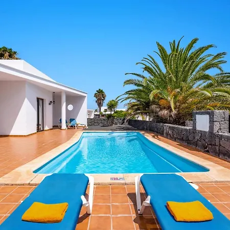 Villa Noa Lanzarote By *